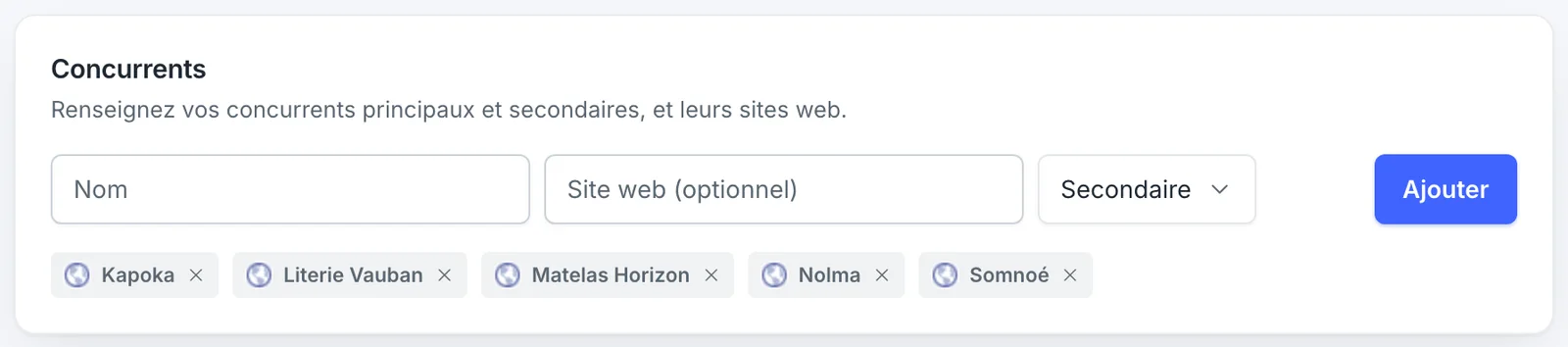 L’onglet Concurrents de la page Marque : les champs Nom et Site web, et la liste des cinq concurrents suivis.